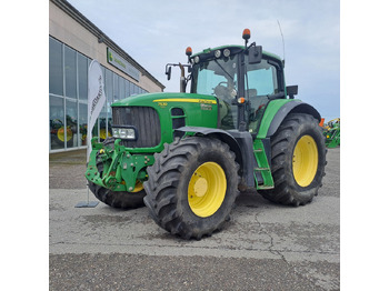 JOHN DEERE 7530 Traktor