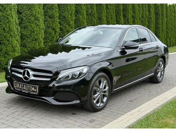 MERCEDES-BENZ Limousine