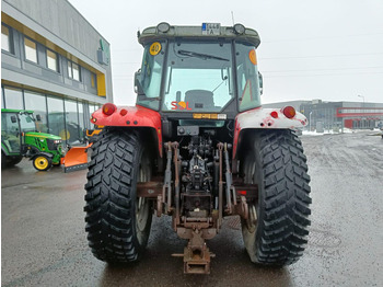 Traktor Massey Ferguson 5465: das Bild 3