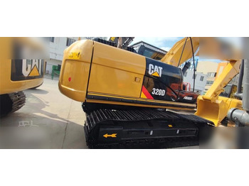 Kettenbagger CATERPILLAR 320D: das Bild 3