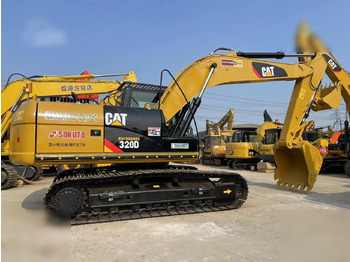 CATERPILLAR 320D Kettenbagger