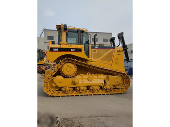 CATERPILLAR D8T Bulldozer