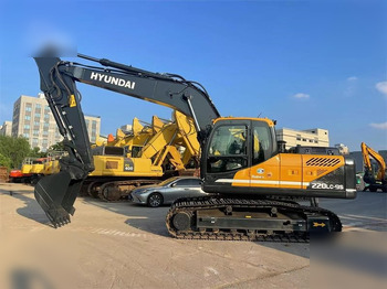 HYUNDAI Kettenbagger