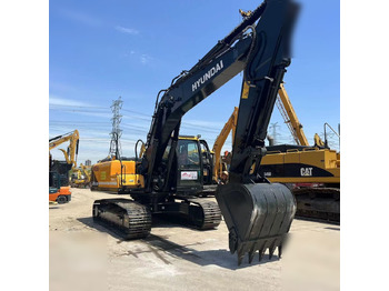 Kettenbagger HYUNDAI ROBEX 220 LC-9S: das Bild 2