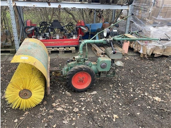 Kommunaltraktor