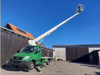 MERCEDES-BENZ LKW mit Arbeitsbühne