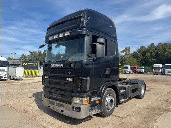 SCANIA 124 Sattelzugmaschine