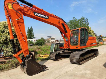 Bagger Used Doosan 225LC Excavator | Low Hours | Heavy-Duty Performance | Global Shipping [ Copy ] [ Copy ] [ Copy ] [ Copy ] [ Copy ]: das Bild 5