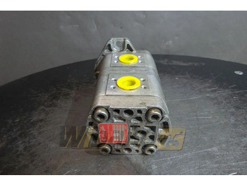 POCLAIN Hydraulikpumpe