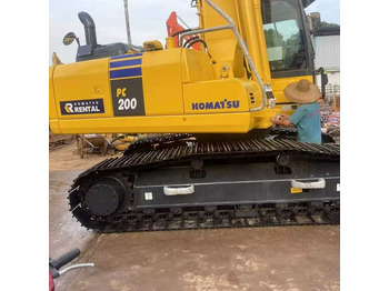 KOMATSU PC200-8 Bagger