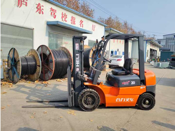 Gabelstapler Used China Famous Brand HeLi  Brand  2t Forklift for Sale  HeLi  Brand 2t 3t 5t 7t 10t  Forklift Can Provide for You  Best Price: das Bild 2