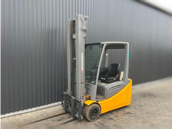 JUNGHEINRICH EFG Elektrostapler