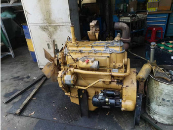 Motor für Bulldozer CATERPILLAR 3204C: das Bild 2