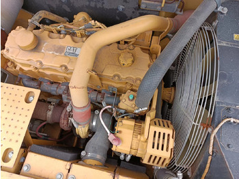 Motor für Bagger CATERPILLAR c7: das Bild 2