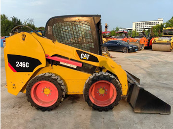 Baumaschine CATERPILLAR used skid-steer CAT246C high quality: das Bild 3