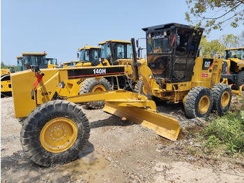 CATERPILLAR Baumaschine