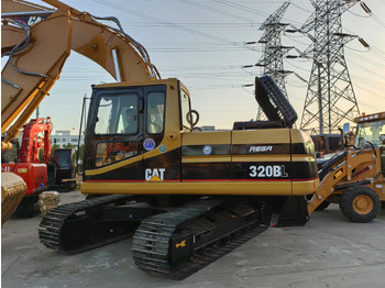 CATERPILLAR Baumaschine