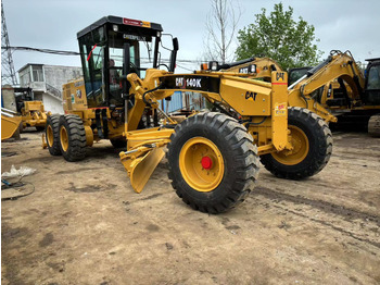 CATERPILLAR Baumaschine
