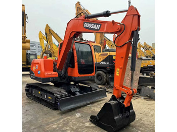 DOOSAN DX75 Kettenbagger