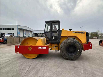 Straßenwalze Used Dynapac CA301 Vibratory Roller with Less Working Time and Superior Performance Used Dynapac 251d/301D Roller for Sale: das Bild 2