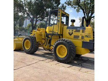 KOMATSU WA320 Radlader