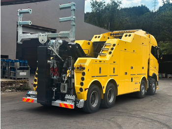 Abschleppwagen, Zustand - NEU Volvo FH 16 NEW T-REX on Volvo FH16 84R 700HP E6E: das Bild 2