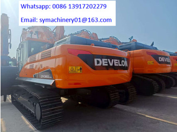 DEVELON Kettenbagger
