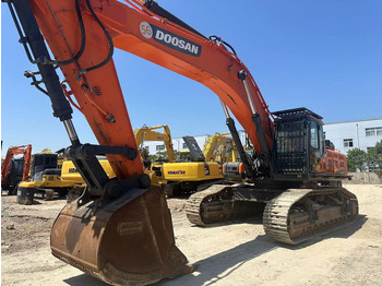 DOOSAN DX530 Kettenbagger