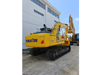 KOMATSU PC220-8 Kettenbagger
