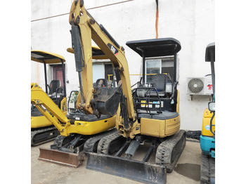 CATERPILLAR 302 Minibagger