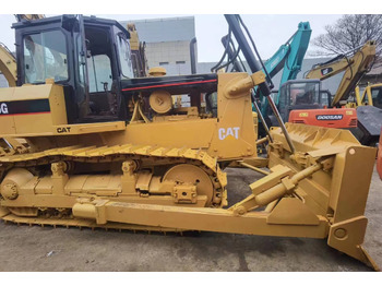 Bulldozer CATERPILLAR D6G: das Bild 2