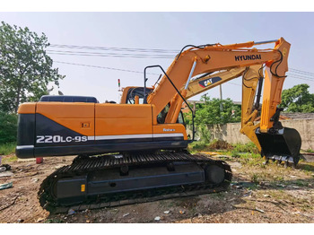 HYUNDAI Kettenbagger
