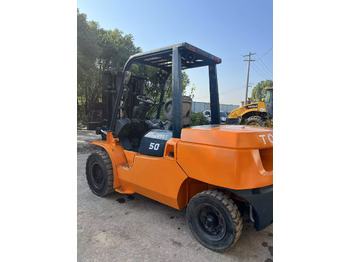 TOYOTA Dieselstapler