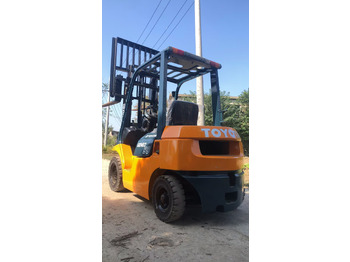 TOYOTA Dieselstapler