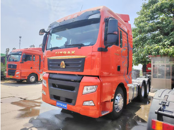 SINOTRUK Sattelzugmaschine