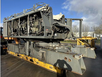 LIEBHERR LR 1160 Raupenkran