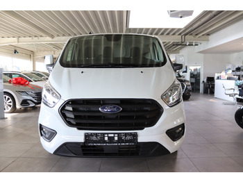 Kleintransporter Ford Transit: das Bild 2