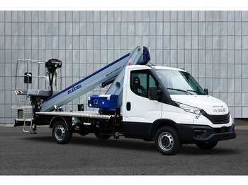 OIL&STEEL LKW mit Arbeitsbühne