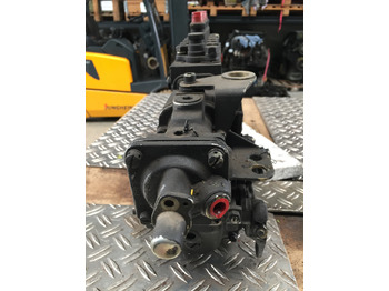 Kraftstoffpumpe für LKW ---Gebrauchte Einspritzpumpe MAN 322, 5 Zylinder, Bosch - Nr. : 0402 035 028, MAN 51.11103 - 7122: das Bild 2 Kraftstoffpumpe für LKW ---Gebrauchte Einspritzpumpe MAN 322, 5 Zylinder, Bosch - Nr. : 0402 035 028, MAN 51.11103 - 7122: das Bild 2