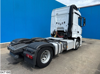 Sattelzugmaschine Mercedes-Benz Actros 1845 EURO 6: das Bild 2