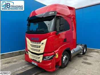 IVECO S-WAY Sattelzugmaschine