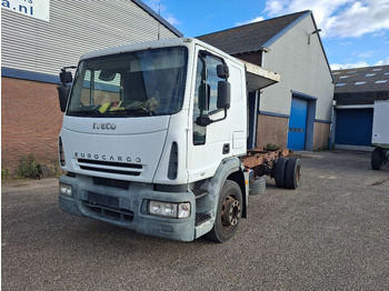 IVECO EuroCargo Fahrgestell LKW