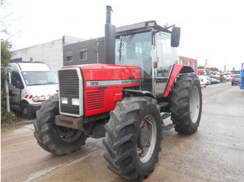 Traktor Massey Ferguson 3610: das Bild 1