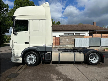 Sattelzugmaschine DAF XF 106.480 SSC*Mega*Volumen*Intarder *2 Tanks: das Bild 2