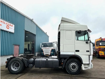 Sattelzugmaschine DAF 95.380 XF SPACECAB (EURO 2 (MECHANICAL PUMP & INJECTORS) / ZF16 MANUAL GEARBOX / AIRCONDITIONING): das Bild 4 Sattelzugmaschine DAF 95.380 XF SPACECAB (EURO 2 (MECHANICAL PUMP & INJECTORS) / ZF16 MANUAL GEARBOX / AIRCONDITIONING): das Bild 4