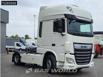 Sattelzugmaschine DAF XF 530 XF 4X2 Retarder 2xTanks Standklima ACC Euro 6: das Bild 3