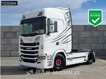 SCANIA S 520 Sattelzugmaschine
