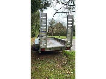 PKW Anhänger HUBIERE 2 ESSIEUX: das Bild 4 PKW Anhänger HUBIERE 2 ESSIEUX: das Bild 4