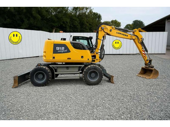 LIEBHERR A 912 Mobilbagger