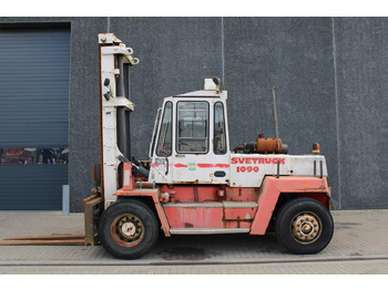 SVETRUCK Dieselstapler